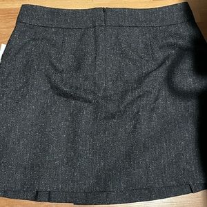 (NWT) GAP Gray Speckled Skirt